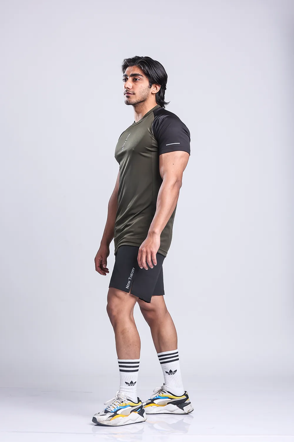 Active Two-tone T-shirt- Olive/Black