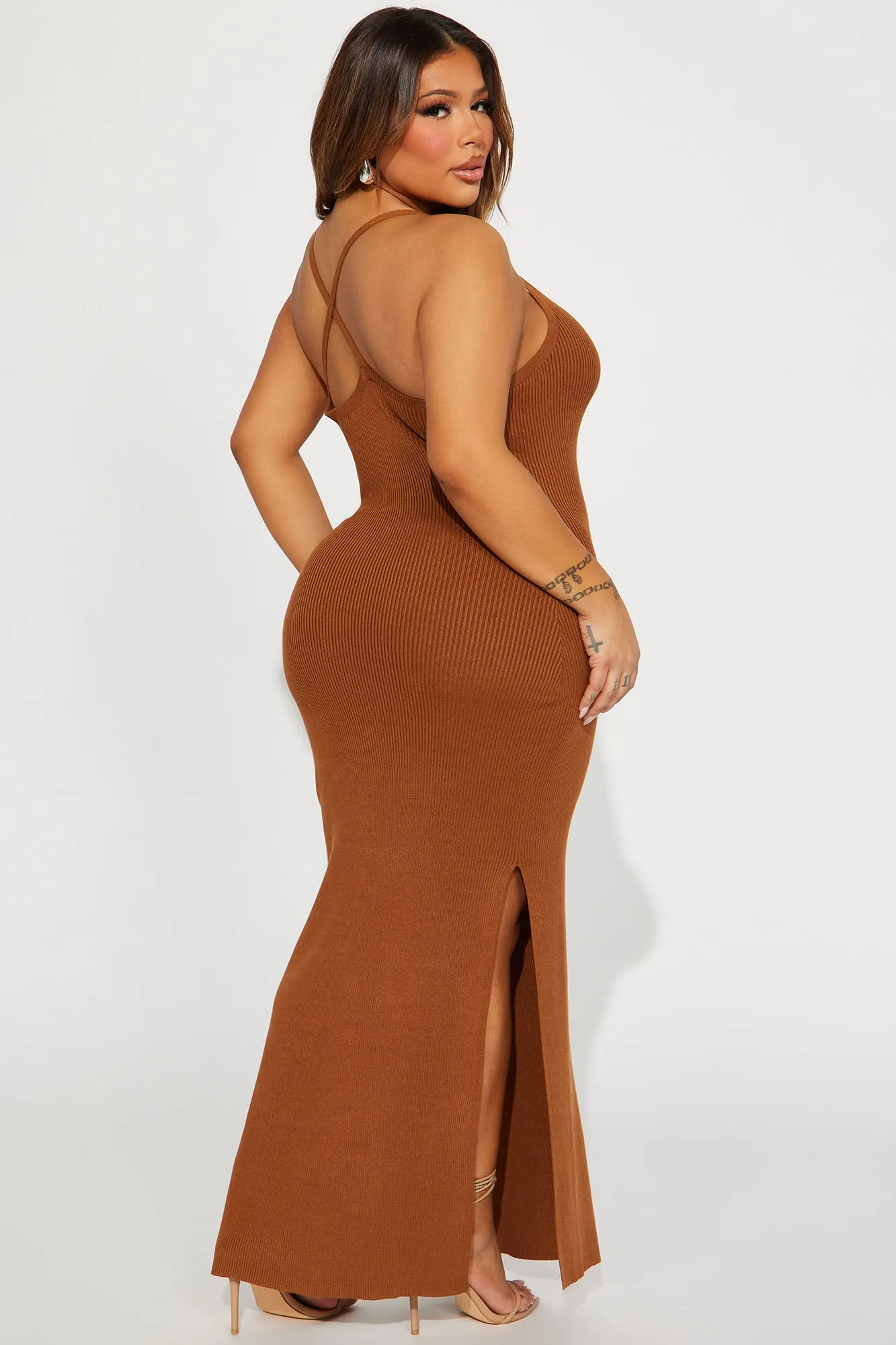 Adelyn Sweater Maxi Dress - Brown