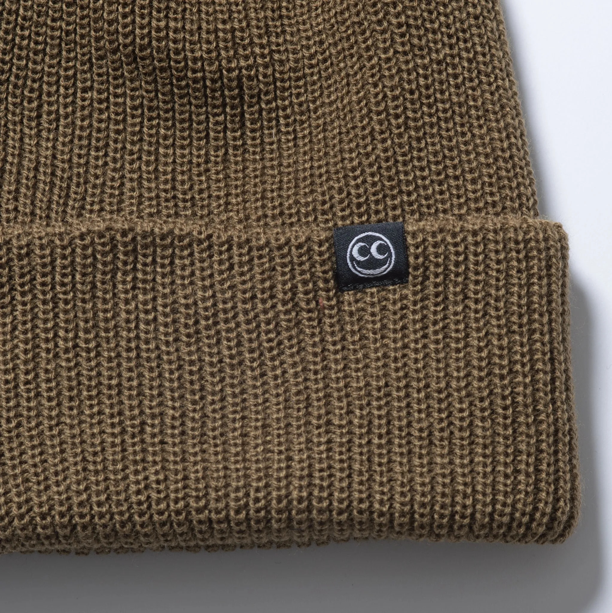 Classic Beanie - Brown