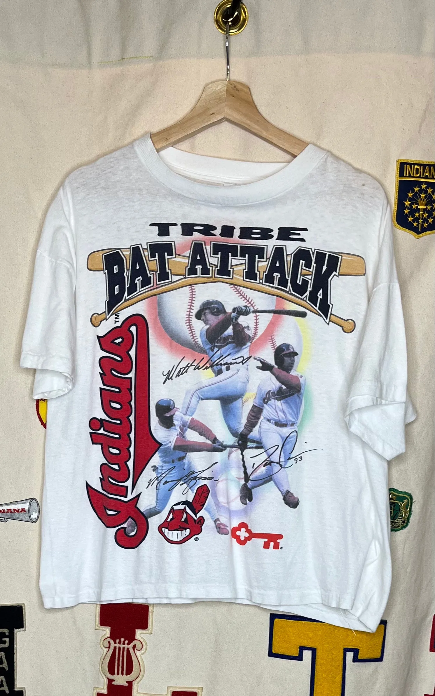 Cleveland Indians Tribe Bat Attack T-Shirt: S/M