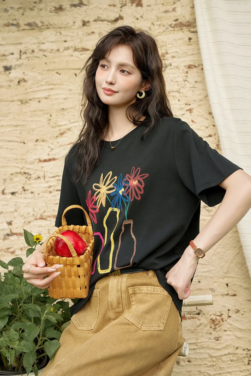 Floral Embroidery T-shirt for Women