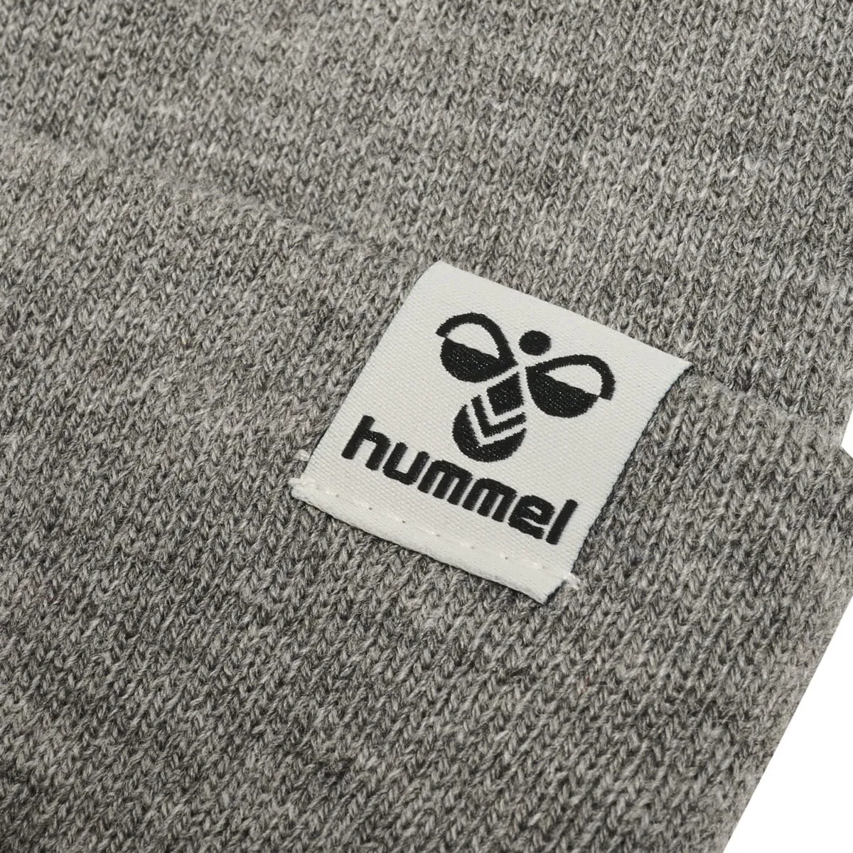 Hummel Kids&#x27; hmlPARK Beanie (2022) Medium Melange | Buy Hummel Kids&#x27; hmlPARK Beanie (2022) Medium Melange here | Outnorth