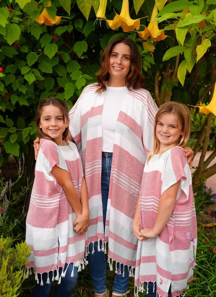 Kid Sun Poncho in Americana