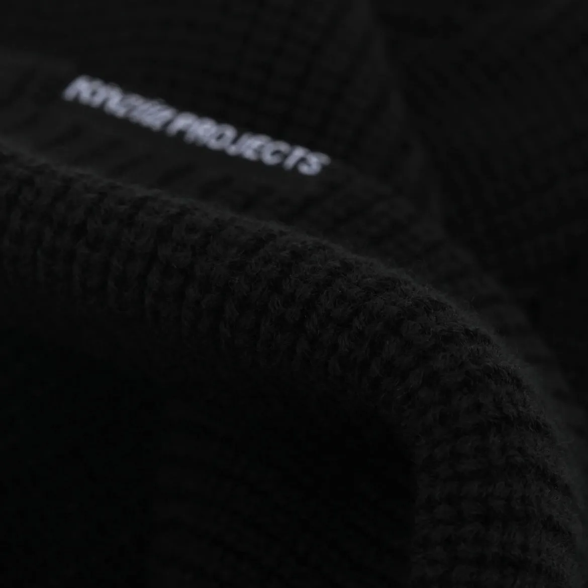 Rivvia Projects | REASON BEANIE | BLACK