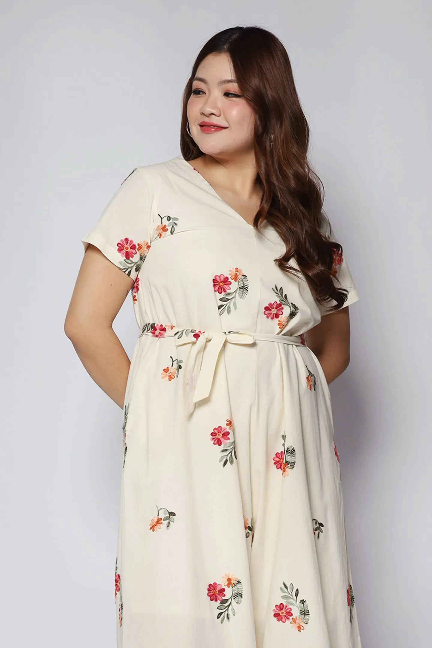 Shirokuro Jumpsuit in Floral Embroidery