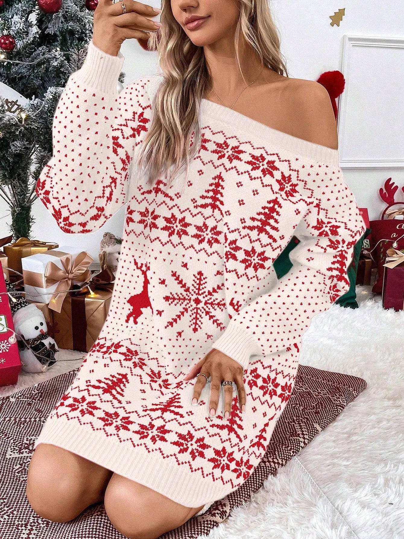 Women's Reindeer Geometric Pattern Sweater Dress